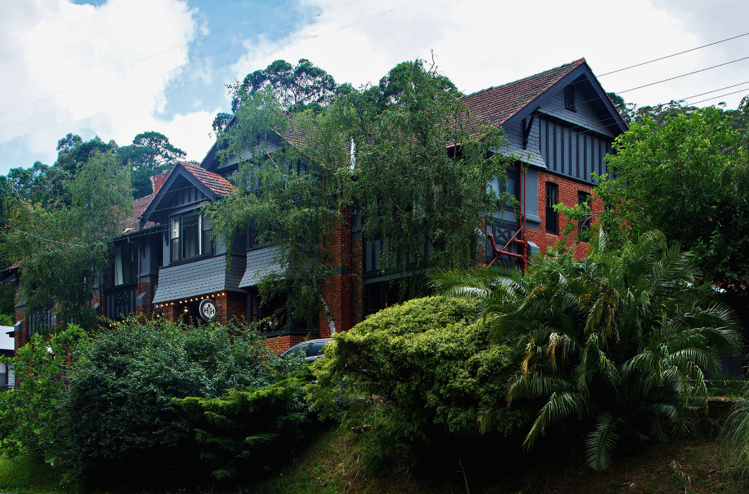 Alpine Hotel heritage exterior